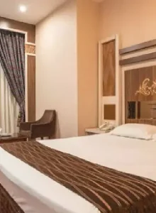 زاویه ای دیگه در هتل هتل آفتاب شرق مشهد
