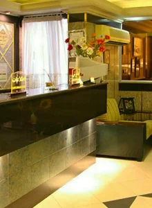 هتل آپارتمان کوروش مشهد