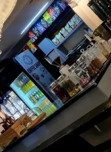 کافه هتل آپارتمان نارون